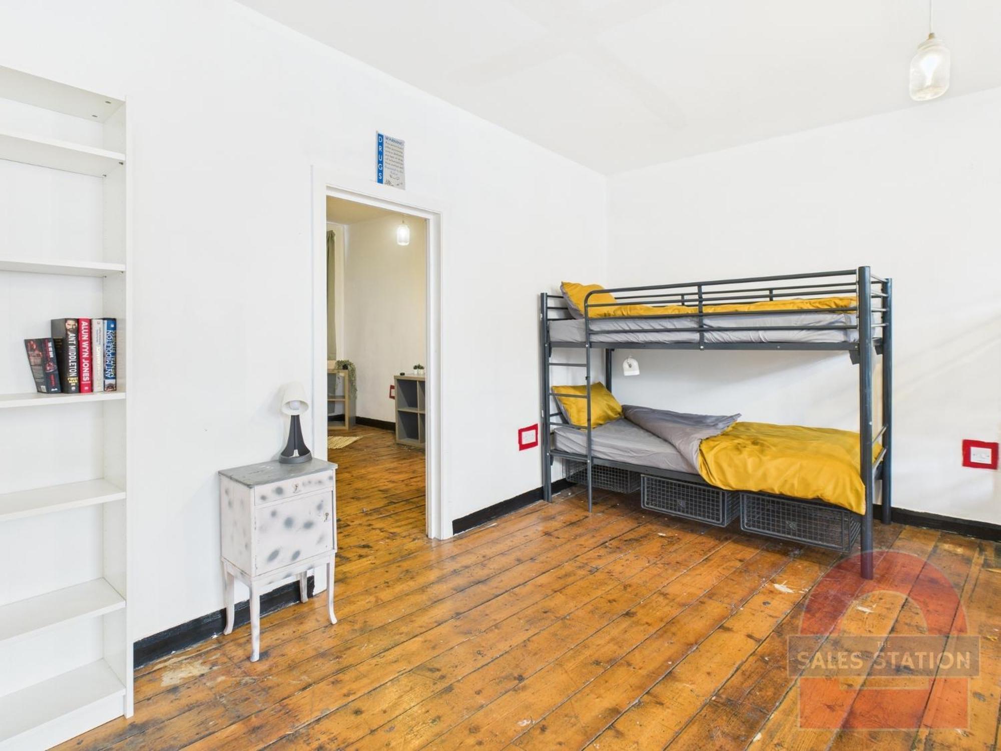 Bunkhouse Hostel Cardiff Exterior photo